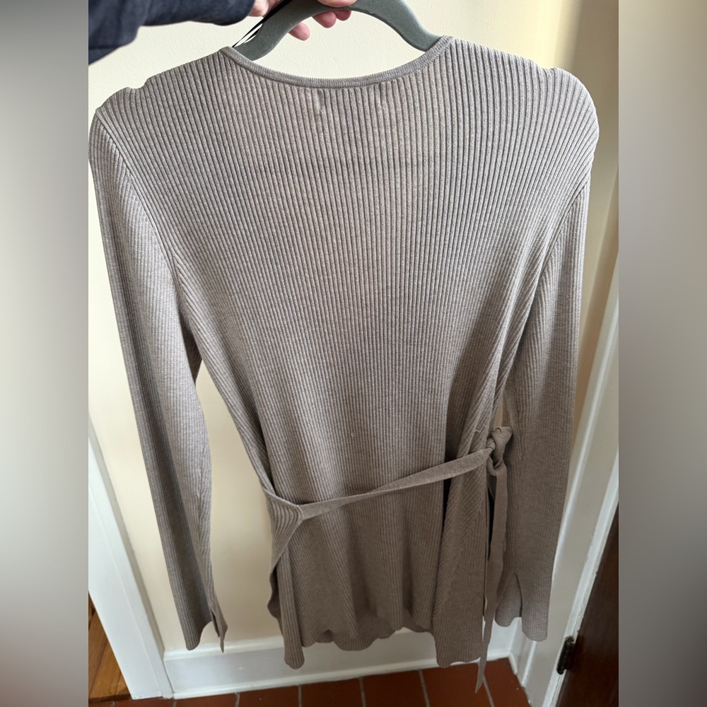 H&M Mama Maternity Nursing Ribbed Wrap Top Beige Small - Picture 5 of 6
